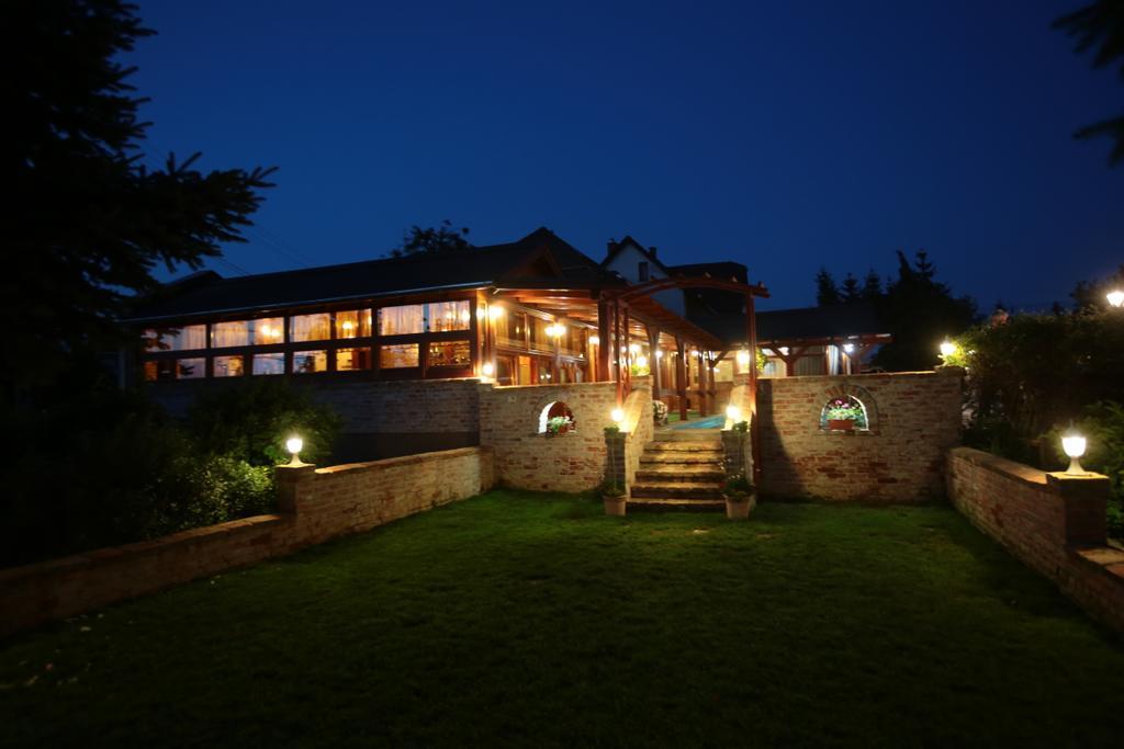 Vandor Vigado Zalaegerszeg Exterior foto
